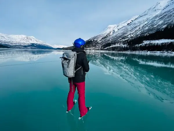 picture of ice skating